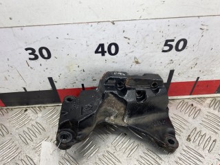 Кронштейн двигателя, ориг. номер 13257618, Opel Astra 1998-2009
