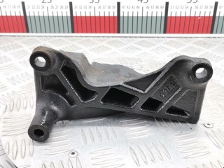 Кронштейн двигателя, ориг. номер 13189381, Opel Zafira 2005-2008