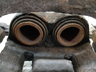 Суппорт передний левый, ориг. номер 58110H1080, Hyundai Terracan 2004-2007