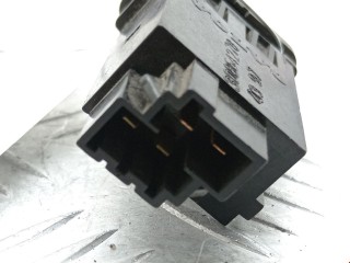 Кнопка подогрева сидений, ориг. номер 30862856, 30864278, Volvo S40 2000-2004