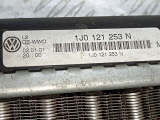 Радиатор (основной), ориг. номер 1J0121253N, 1J0121253AD, Volkswagen Golf 1997-2006