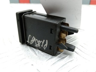 Кнопка подогрева заднего стекла, ориг. номер 3B0959621C, Volkswagen Passat 1996-2001