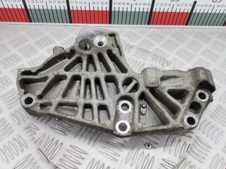 Кронштейн двигателя, ориг. номер 8200741758, 8201011432, Renault Espace 2006-2012