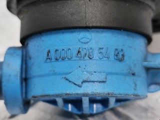 Клапан вентиляции топливного бака, ориг. номер A0004705493, Mercedes C W204 2007-2011