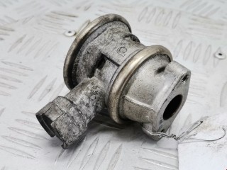 Клапан ЕГР EGR Volkswagen Golf 1997-2006, бензин, 06A131351