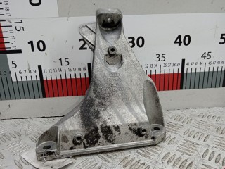 Кронштейн двигателя, ориг. номер 8D0199308AG, 8E0199305A, Volkswagen Passat 2000-2005