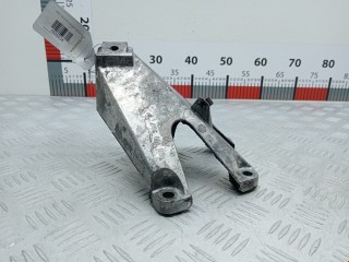 Кронштейн двигателя Audi A4 2000-2006, дизель, 8E0199307F
