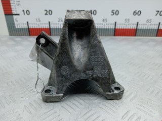 Кронштейн двигателя Audi A4 2000-2006, дизель, 8E0199306E