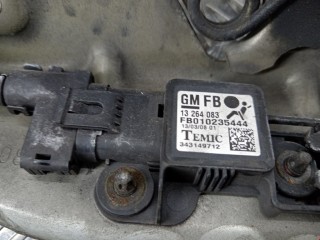 Рамка капота, ориг. номер 93180008, Opel Astra 1998-2009