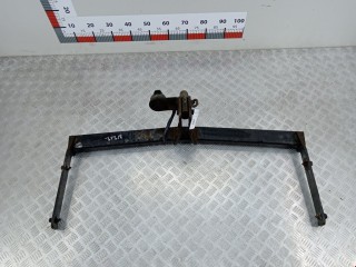 Прицепное устройство (фаркоп), ориг. номер 1U0804875A, Skoda Octavia 1996-2000