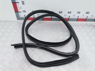 Уплотнитель Citroen C5 2000-2004, универсал, левый руль, 9334A6