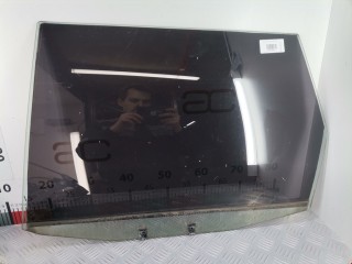 Стекло двери задней левой, ориг. номер 8D9845205, Audi A4 1994-1997