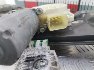 Стеклоподъемник передний правый, ориг. номер A2117200246, A2117200446, Mercedes E W211 2002-2006