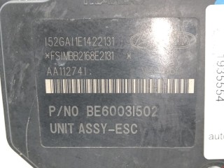 Блок ABS, ориг. номер 589203Z910, AA112741, Hyundai i40 2011-2015