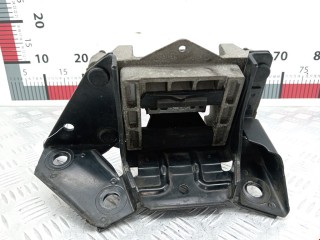 Подушка крепления двигателя Ford Mondeo 2000-2003, бензин, 1S717M123BC
