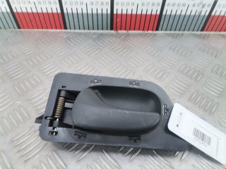 Ручка внутренняя передняя левая, ориг. номер 7700823286, Renault Laguna 1993-1998