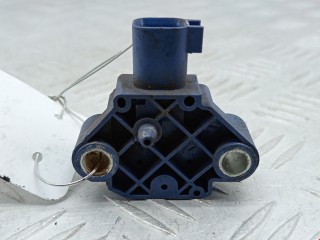Датчик удара Volvo C30 2006-2009, хетчбэк 5 дв., левый руль, 8651201