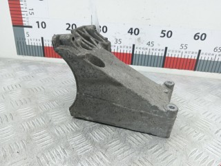 Кронштейн компрессора кондиционера Ford Focus 2007-2011, МКПП