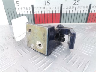 Петля двери задней правой Audi A4 1994-1999, седан, 8D0833402A