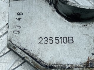 Замок капота, ориг. номер 236510B, 8200236512, Renault Megane 1999-2003