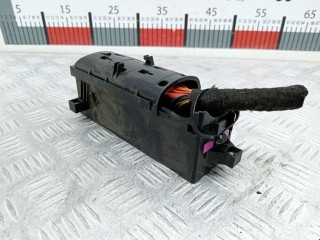 Блок предохранителей, ориг. номер 1K0937125A, Volkswagen Touran 2010-2015