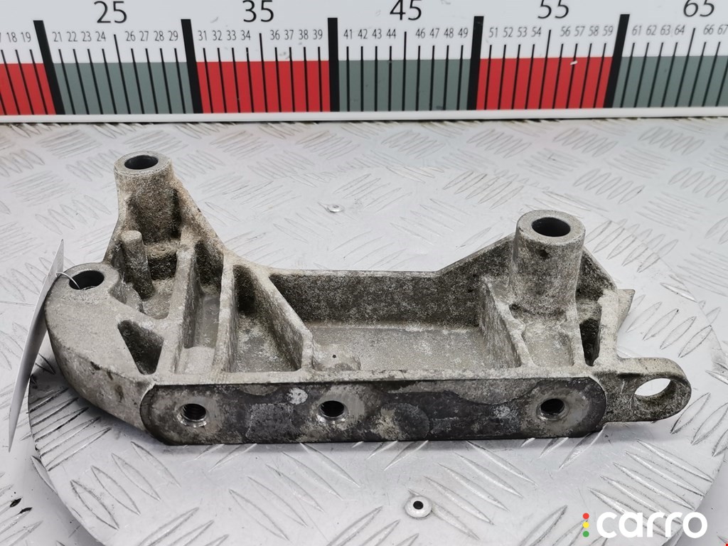 9156953, 73502798 Кронштейн двигателя Saab 9-3 2008г. - фото №1