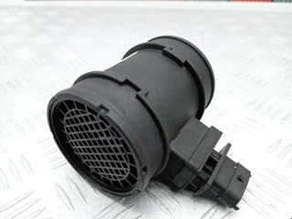 Расходомер воздуха Opel Astra 1998-2009, 93178243