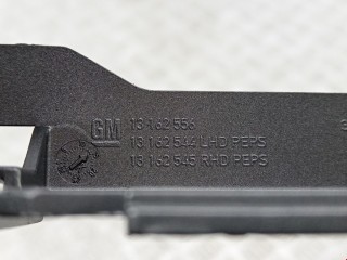 Рамка под магнитолу, ориг. номер 13162556, Opel Zafira 2003-2006