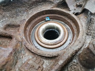 Ступица задняя левая, ориг. номер 7L0505435B, Volkswagen Touareg 2002-2007