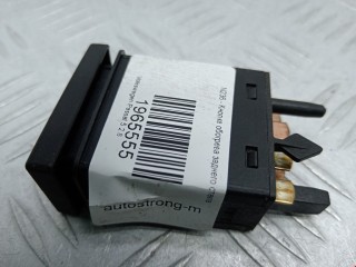 Кнопка подогрева заднего стекла, ориг. номер 3B0959621C, Volkswagen Passat 1996-2001