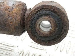 Стойка передняя правая, ориг. номер 546403E023, Kia Sorento 2002-2006