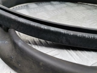 Уплотнитель, ориг. номер 3C9867913C, Volkswagen Passat 2011-2015