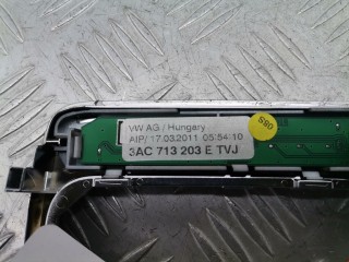 Накладка декоративная, ориг. номер 3AC713203E, Volkswagen Passat 2011-2015