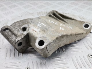 Кронштейн генератора, ориг. номер 90571112, Opel Vectra 2002-2005