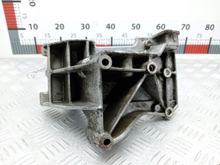 Кронштейн генератора, ориг. номер 9643834880, 5706E8, Citroen C5 2000-2004