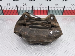 Суппорт передний правый, ориг. номер 477300K071, Toyota Hilux 2005-2008