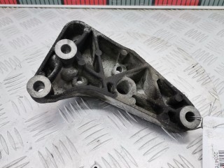 Кронштейн Opel Astra 1994-2002, универсал, 90575142