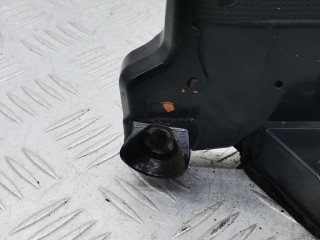 Замок двери передней правой, ориг. номер 690300K060, Toyota Hilux 2005-2008