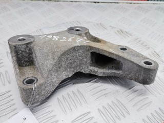 Кронштейн Opel Corsa 2006-2011, хетчбэк 5 дв., 13185906