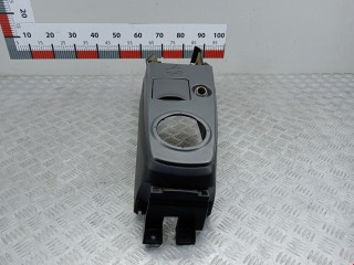 Консоль салона (кулисная часть) Mitsubishi Lancer 2003-2010, универсал, левый руль, MR532835