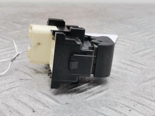 Кнопка стеклоподъемника, ориг. номер 848100D030, 1928298, Toyota Auris 2006-2010