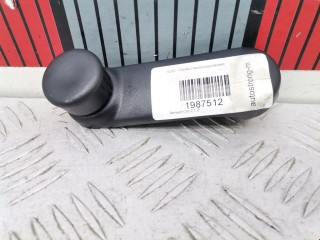 Ручка стеклоподъемника, ориг. номер 7700811387, 8200162826, Renault Clio 2003-2013