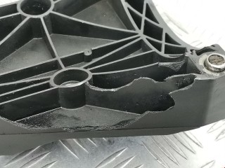 Кронштейн компрессора кондиционера, ориг. номер 64557792202, BMW X3 E83 2003-2006