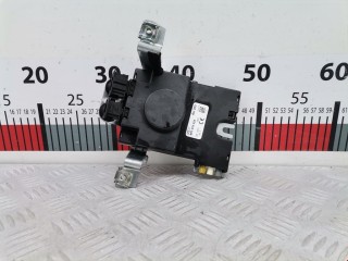 Усилитель антенны Audi A3 2003-2005, 8P0035225