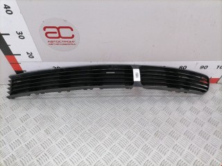 Заглушка (решетка) в бампер Volkswagen Passat 1996-2001, седан, 3B0853677B