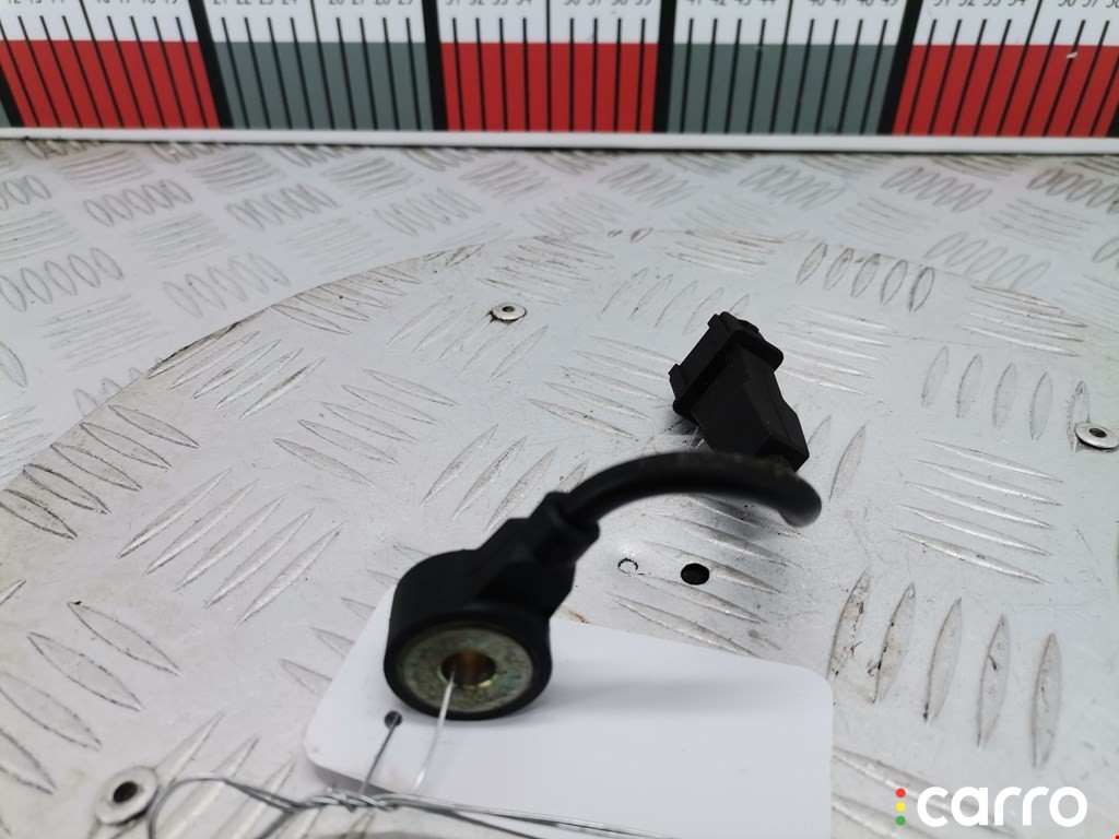 06A905377 Датчик детонации Audi A3 1998г. - фото №4