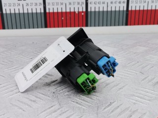 Кнопка подогрева лобового стекла, ориг. номер 1S7T-18K574-AA, 1117662, Ford Mondeo 2000-2003