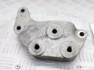Кронштейн Opel Corsa 2006-2011, хетчбэк 5 дв., 428702815