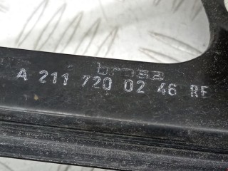 Стеклоподъемник передний правый, ориг. номер A2117200246, A2117200446, Mercedes E W211 2002-2006