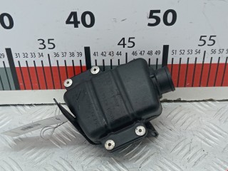 Маслоотделитель (сапун) Audi A6 1997-2001, бензин, 06C1339118
